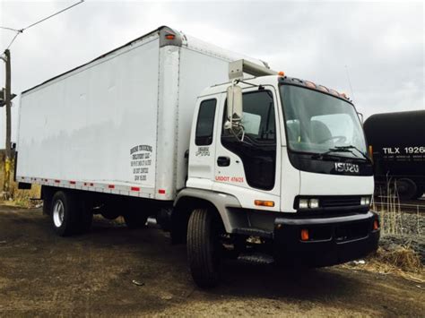 2005 Izuzu Ftr 24 Ft Comercial Box Truck