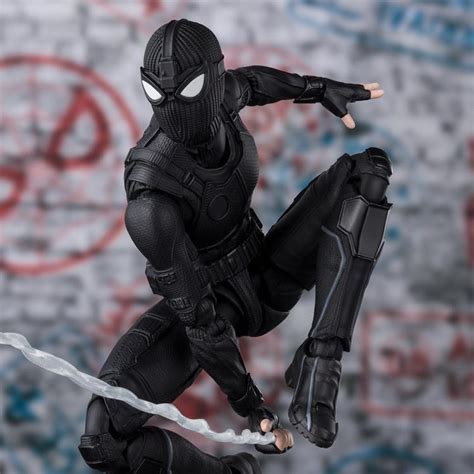 Человек паук Стелс-костюм фигурка: купить игрушку Spider-Man в черном ...