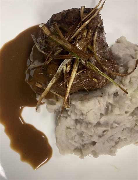 Edward's Restaurant & Lounge in New Castle, PA