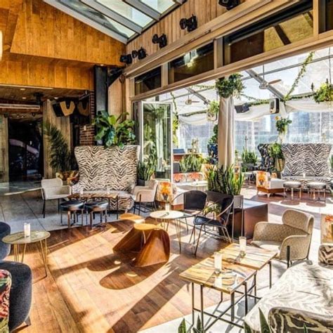 Monarch Rooftop Lounge em New York Preços menu morada reserva e