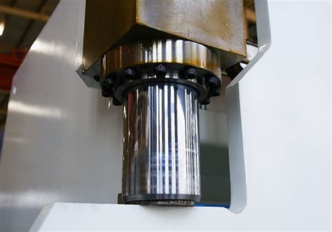 Press Brake's Hydraulic Cylinder Repair Guide | MachineMFG