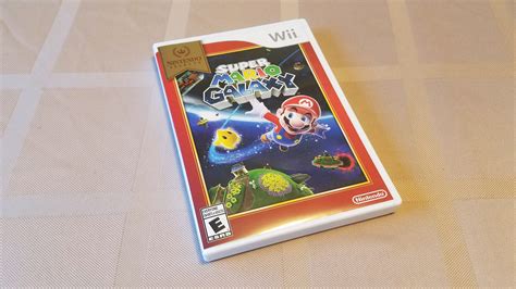 Super Mario Galaxy - Retro Nerd Design