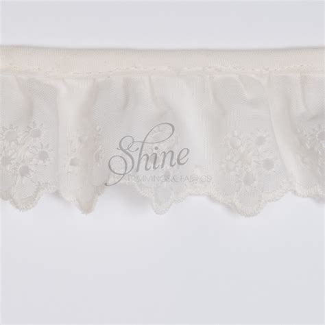 Gathered Broderie Anglaise Cambric Lace Trimming 350929 Ivory Shine