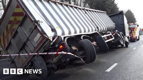 M6 Closes Between Stafford And Cannock After Lorry Crash Bbc News