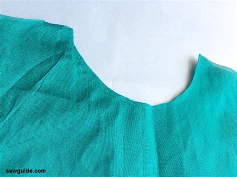 Boxy Top With Flute Sleeves Free Sewing Pattern Sewguide