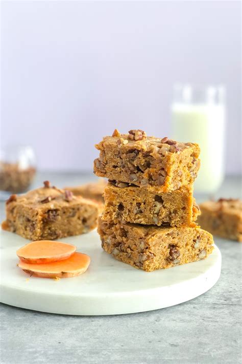 Pecan Sweet Potato Blondie Bars