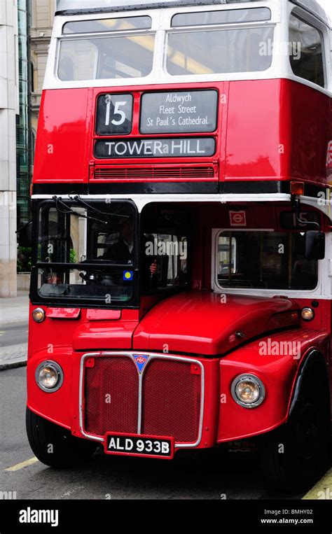 An old Routemaster Bus on heritage route 15 between Trafalgar Square ...