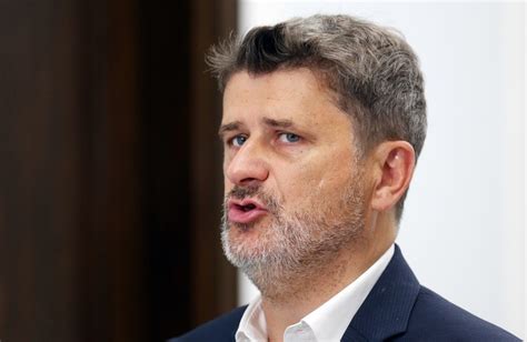 Janusz Palikot zrzekł się mandatu poselskiego Wydarzenia w INTERIA PL