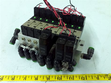 Ckd 4kb129 D2 Solenoid Valves On Manifold Pneumatics And Hydraulics