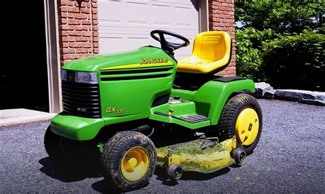 Riding Lawn Mower Weight Guide Brand Comparisons