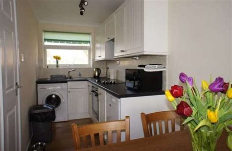 2 Bedroom Detached House For Sale In Viking Way Eastbourne Bn23