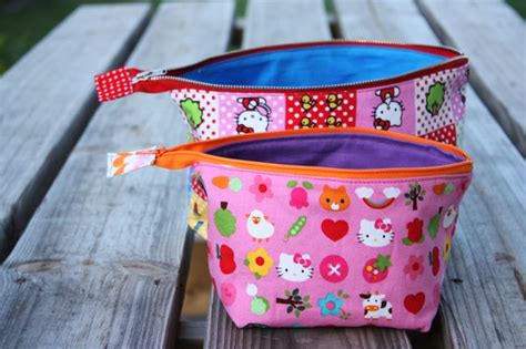 Open Wide Zippered Pouch DIY Tutorial Noodlehead Pouch Diy Zipper