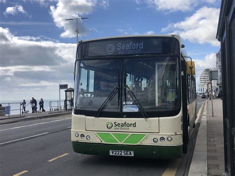 Seaford District V222 SEA Volvo B10BLE Wright Renown Flickr