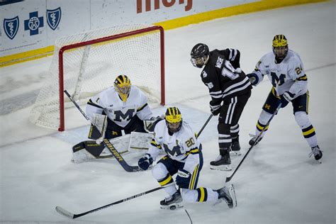 Michigan Hockey Game #7: Michigan 5, Western Michigan 4 | mgoblog