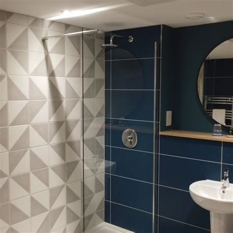 Residence Guide and Location Info for Santley House in Waterloo 5