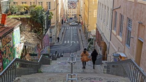 Lyon Le Bas Des Pentes De La Croix Rousse Va Devenir Pi Ton Partir