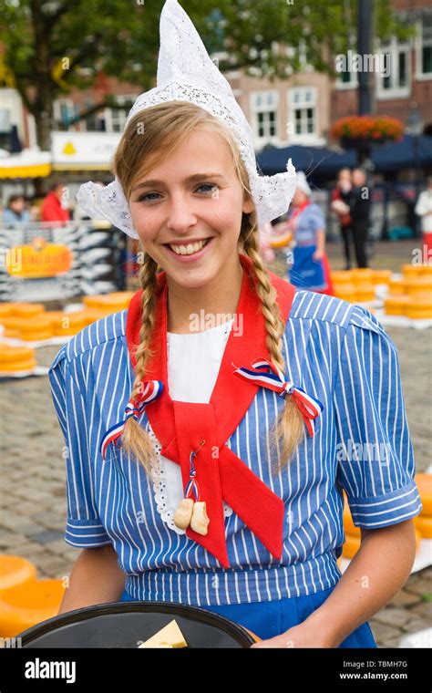 Traditional Dutch Girl Hi Res Stock Photography And Images Alamy