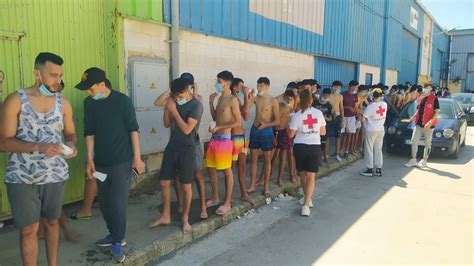 M S De Inmigrantes Que Cruzaron La Frontera De Ceuta Han Sido