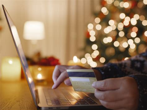 7 tips para realizar compras de Navidad en línea Dinero en Imagen