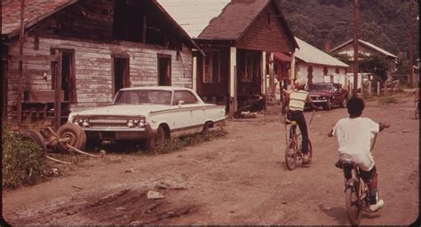 Rand, WV in the 1970s : UrbanHell