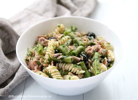 Salata De Ton Cu Fasole Verde Si Paste Bucataria Romaneasca Ro