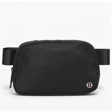 How To Clean Lululemon Fanny Pack At Frederic Galvan Blog