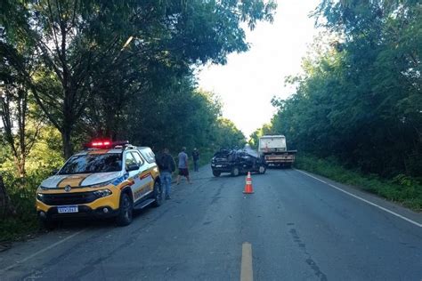 Trag Dia No Norte De Minas Gerais Acidente Deixa M E E Dois Filhos