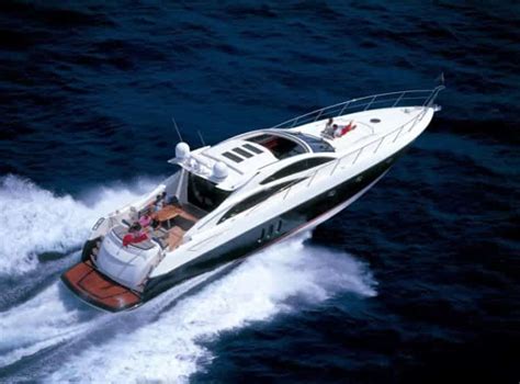 Alquiler Yate De Lujo Sunseeker Predator En Ibiza Ibizaboats