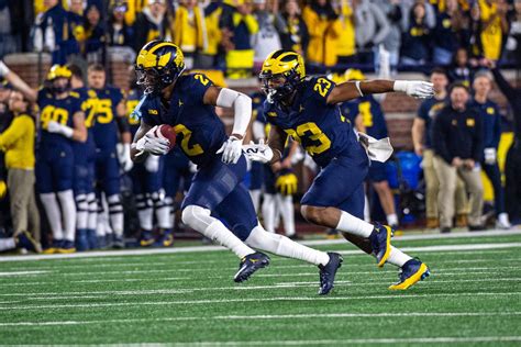 Predicting Michigans Spring Depth Chart Defense Maize N Brew