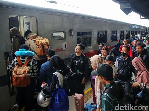 Berita Dan Informasi Stasiun Senen Terkini Dan Terbaru Hari Ini Detikcom