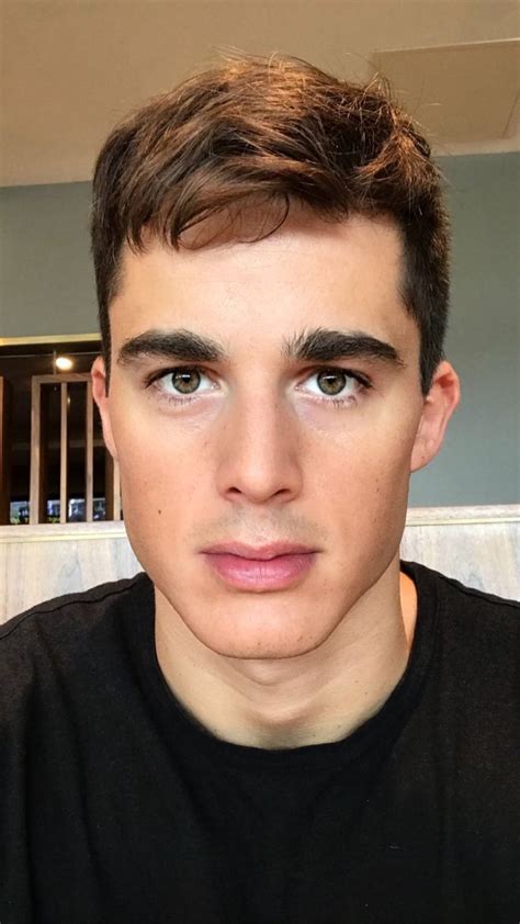 Pin By Ninico On Pietro Boselli Beautiful Men Faces Guys Eyebrows