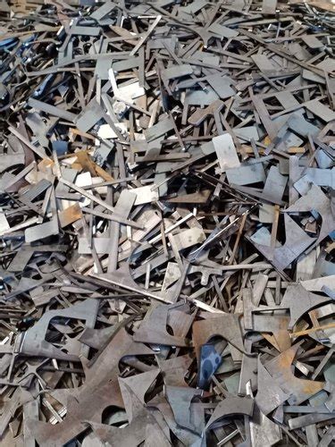 Black Mild Steel Angle Scraps For Industrial Packaging Type Loose At