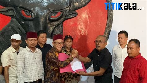 Daftar Ke Pdip Ketua Apdesi Lebak Tak Gentar Hadapi Trah Jayabaya Di