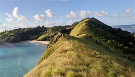 Dikunjungi PKK Kepulauan Selayar Seperti Ini Keindahan Pantai