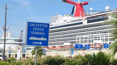 6 Easy Houston to Galveston Cruise Transport Options (Express Shuttles ...