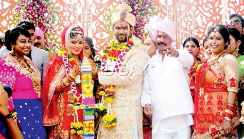 Mumbai: Arun Gawli’s son ties the knot at Mahalaxmi Racecourse