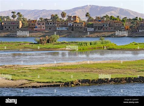 River Nile Cruise scenes Stock Photo - Alamy