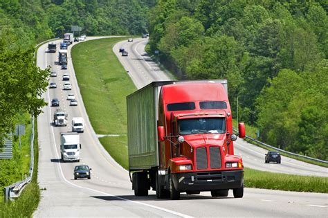 Safer Web FMCSA data shows a decline in commercial truck accidents 1