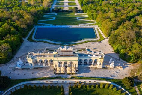 Vienna Skip The Line Schonbrunn Palace Gardens With Guide Rosotravel