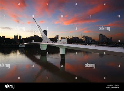 Puente De La Mujer Bridge Of The Women Santiago Calatrava Dique 3