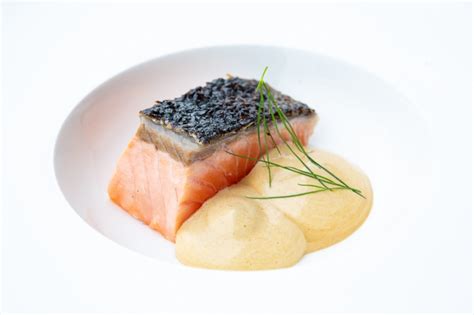 Gebeefter Lachs Mit Miso Espuma Highfoodality