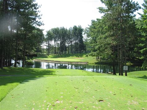 Apple Valley Golf Club | 4 Star Public Course | Howard, OH - Golf ...