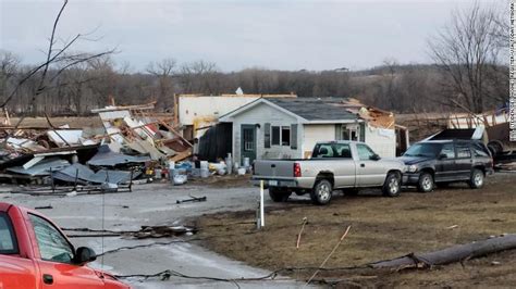 Iowa Tornado Seven People Including Two Children Died In Tornadoes