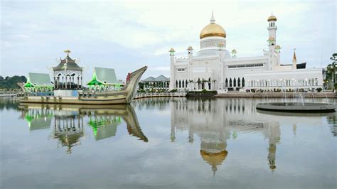 Muara Brunei Cruises Excursions Reviews And Photos