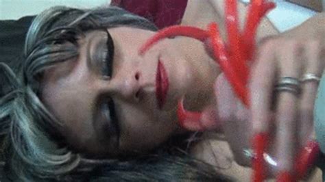 GUZFRE DILDO EXPLOSION LONG SEXY FINGERNAILS Clips4sale