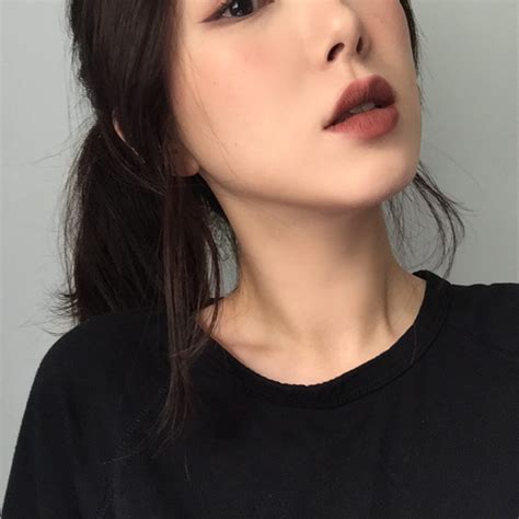 hot girl Hàn được hội mê làm đẹp săn đón vì makeup cực long lanh