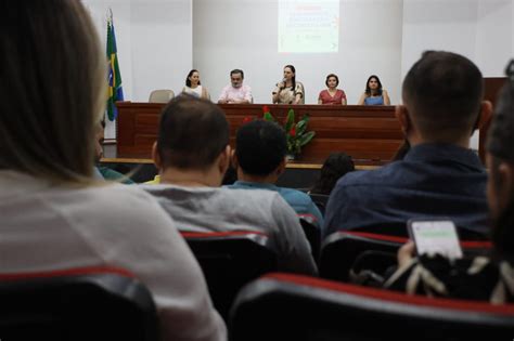 Nova turma de professores efetivos participa de Semana de Integração