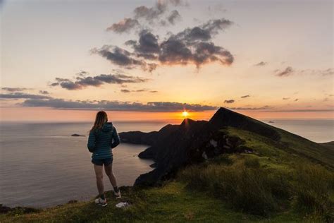 Cliffs of Croaghaun: A guide to Ireland's highest cliffs and best-kept ...