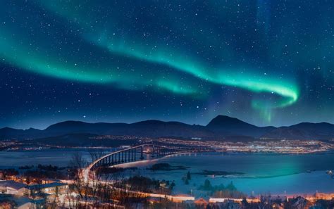 Norway Northern Lights Tour Tromso Shelly Lighting