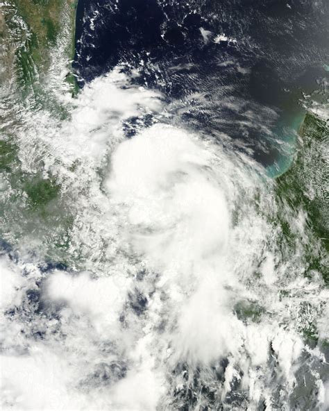 2000 Atlantic Hurricane Season Model Series Hypothetical Hurricanes